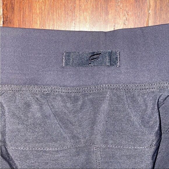 Fabletics Men Shorts   - Picture 3 of 5